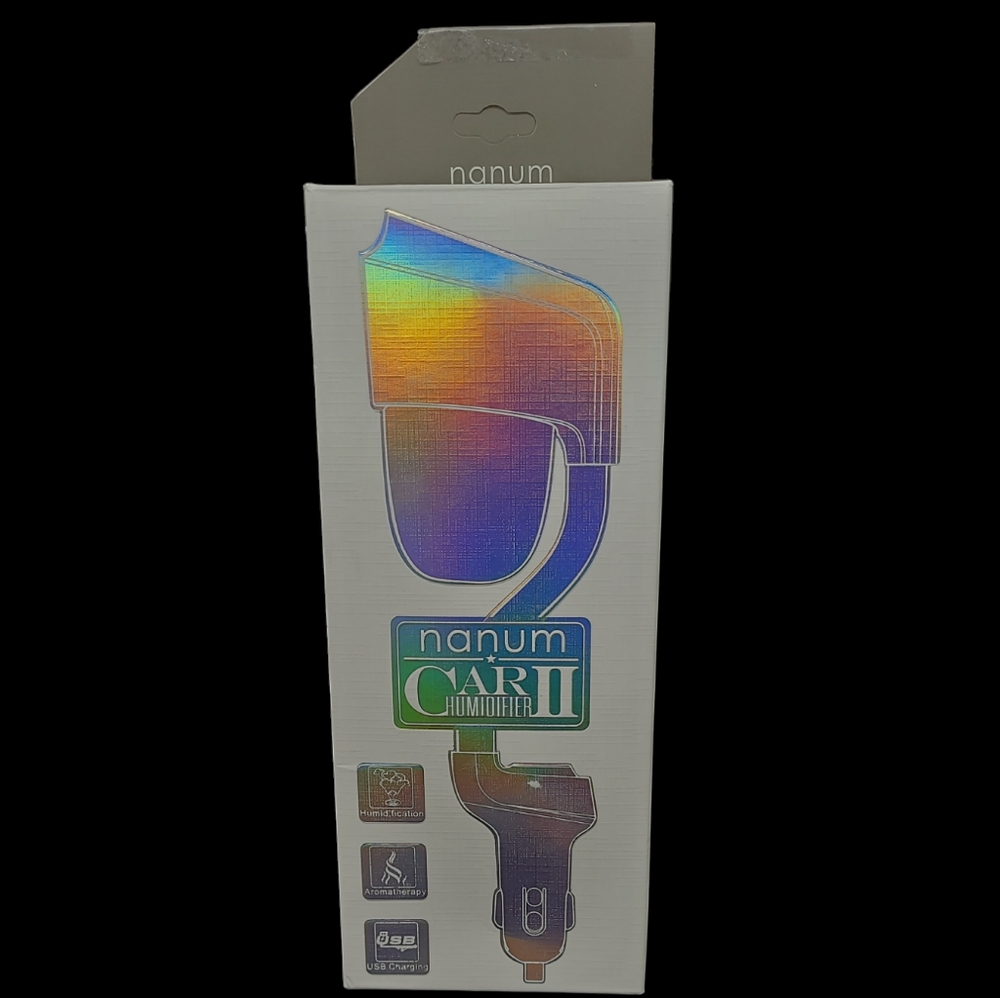 NIB - NANUM II CAR HUMIDIFIER - AROMATHERAPY WHITE WITH BLACK FEATURES